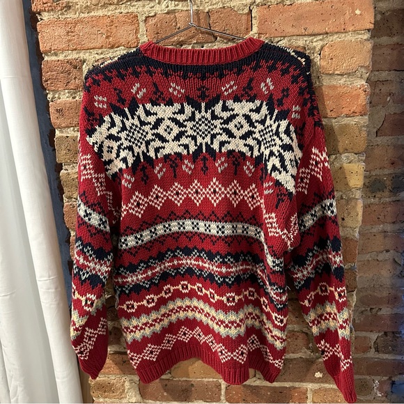 Eddie Bauer Vintage 90’s Red and Cream Patterned Crewneck Sweater - Picture 8 of 8